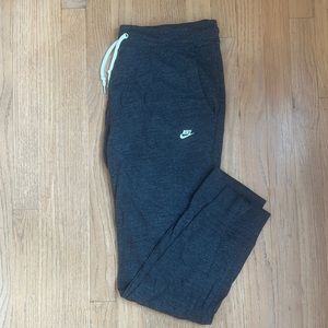 Nike joggers